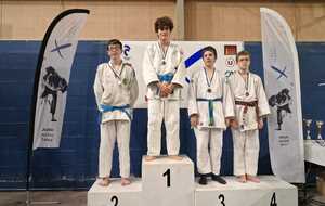 Dimanche 14 décembre 2025.
Tournoi du Circuit régional Minimes - Evreux (27)
Tom VALLEE 2ème