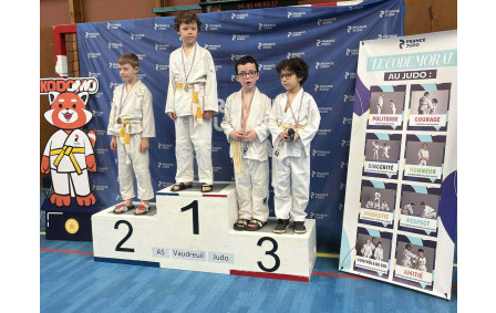 Samedi 22 février 2025.
Tournoi Mini-Poussins du Vaudreuil (27).
Sacha VALLEE 3ème