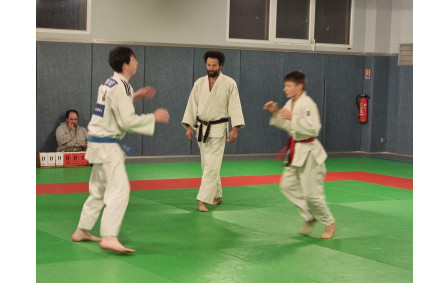 Lundi 26 janvier 2026.
Tournoi de la galette.
Tom affronte Simon en finale.